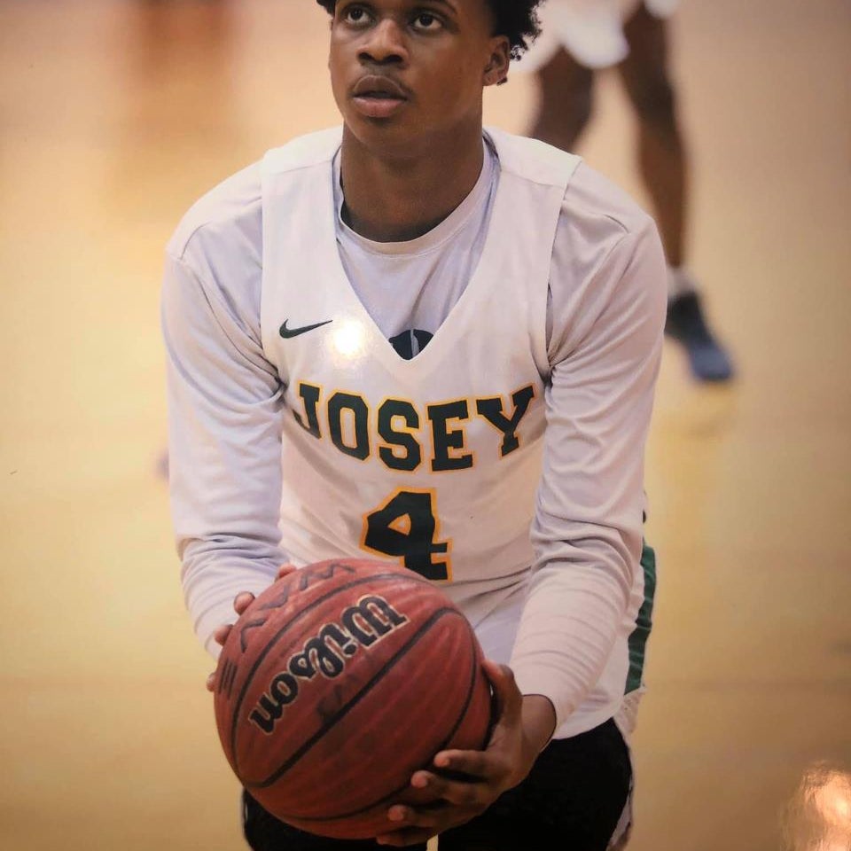 X'Zaviour Williams