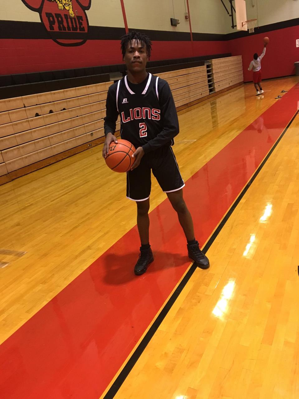 Darrien Perry