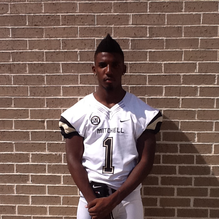 Isaiah Thompson