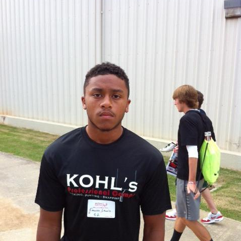 Exavier Lewis mugshot