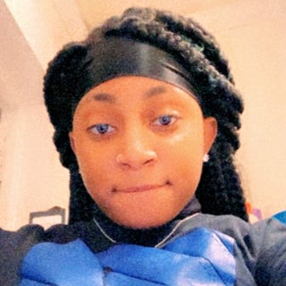 Yunna Bowles