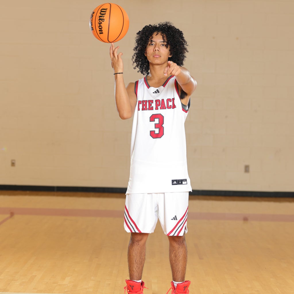 Julio Torres mugshot