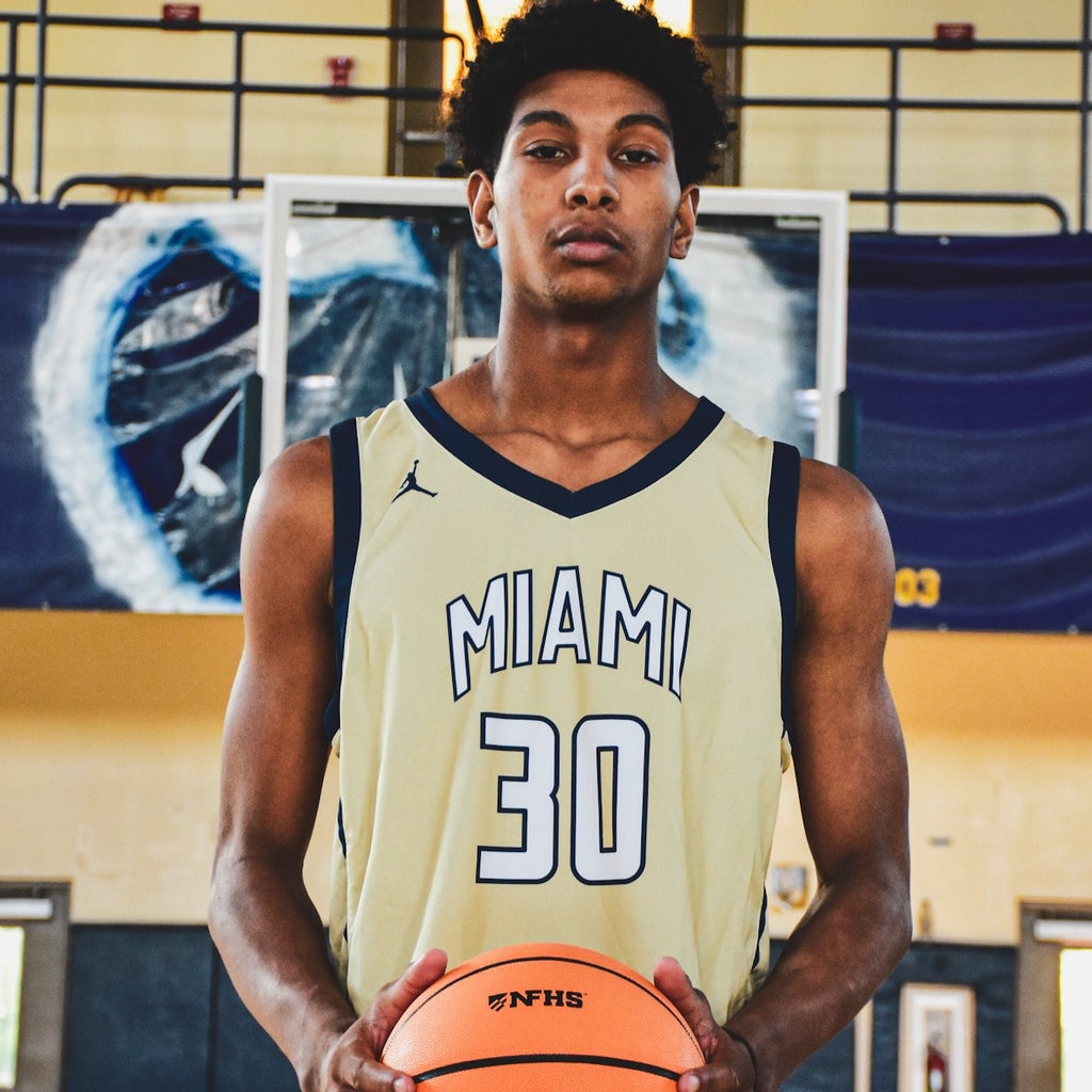 Daeshawn Holmes mugshot