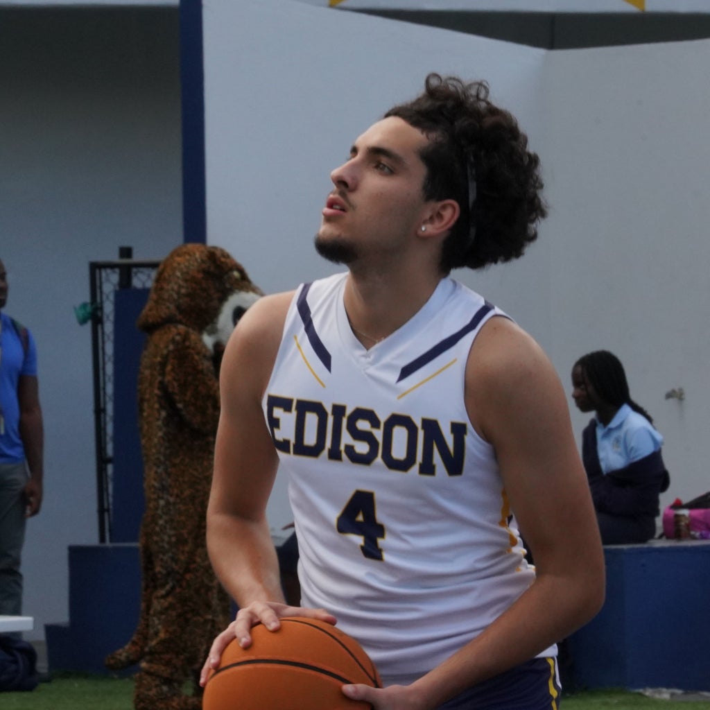 Shawn Colominas mugshot