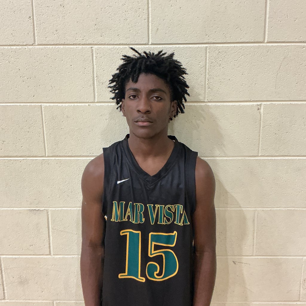 Ciontae Fewell mugshot