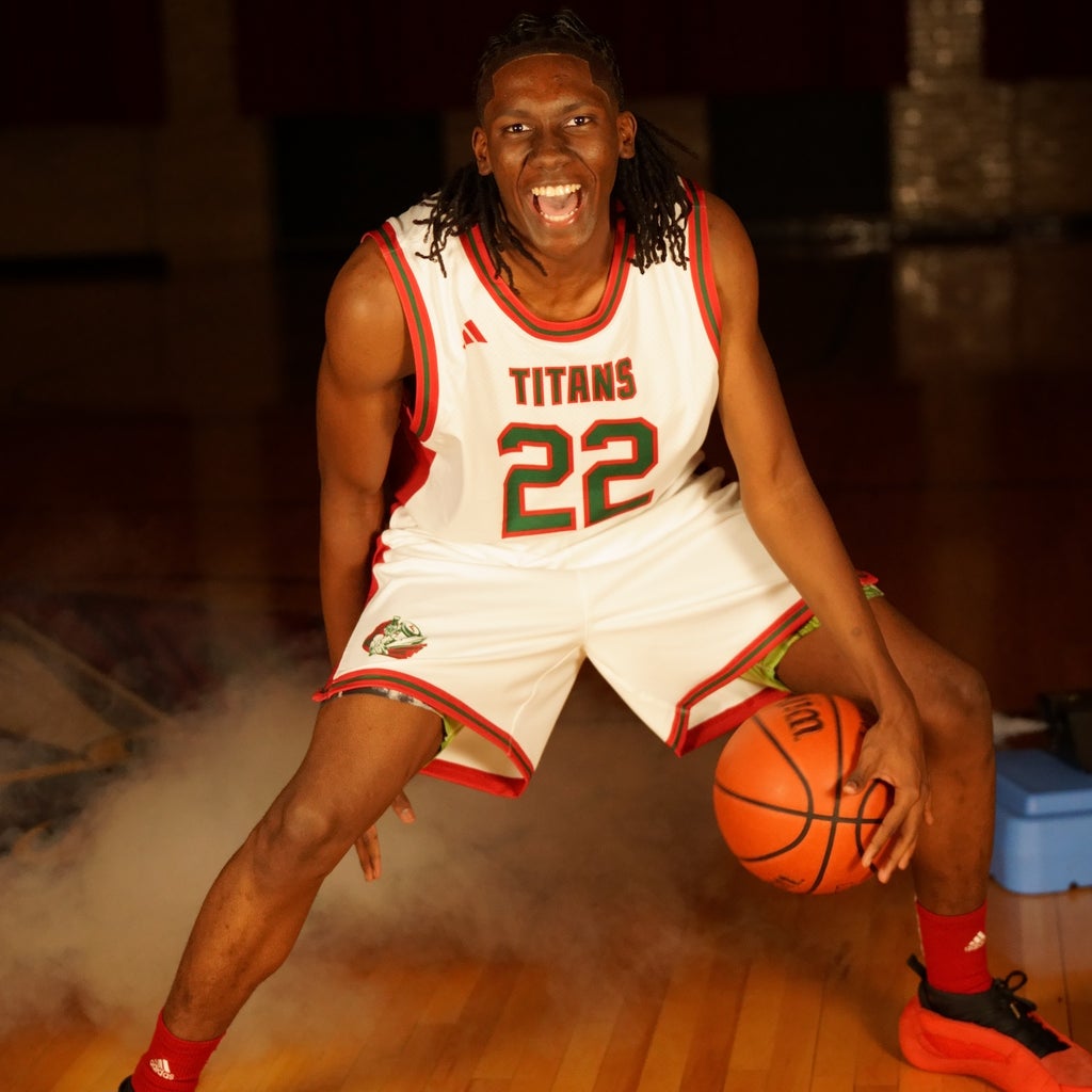 Carmelo Rucker mugshot