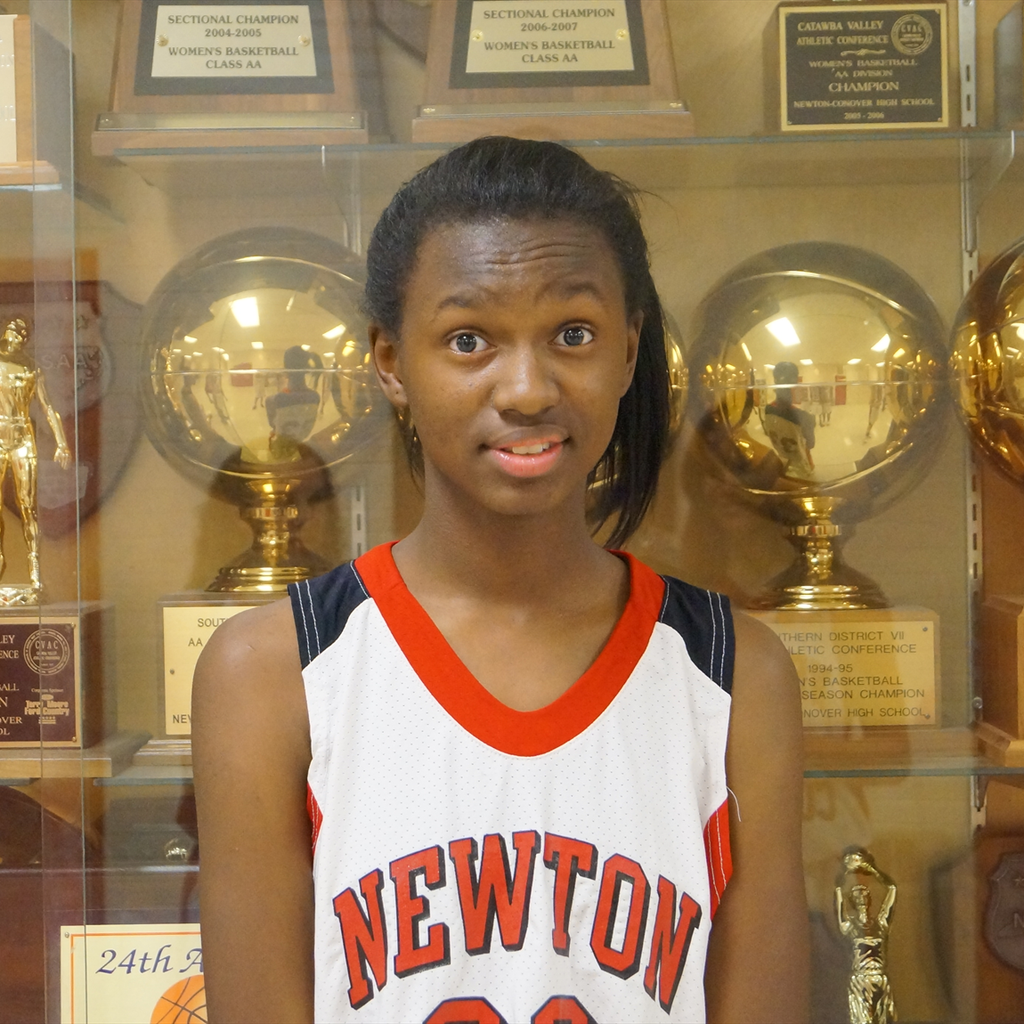 Anayia Hooker