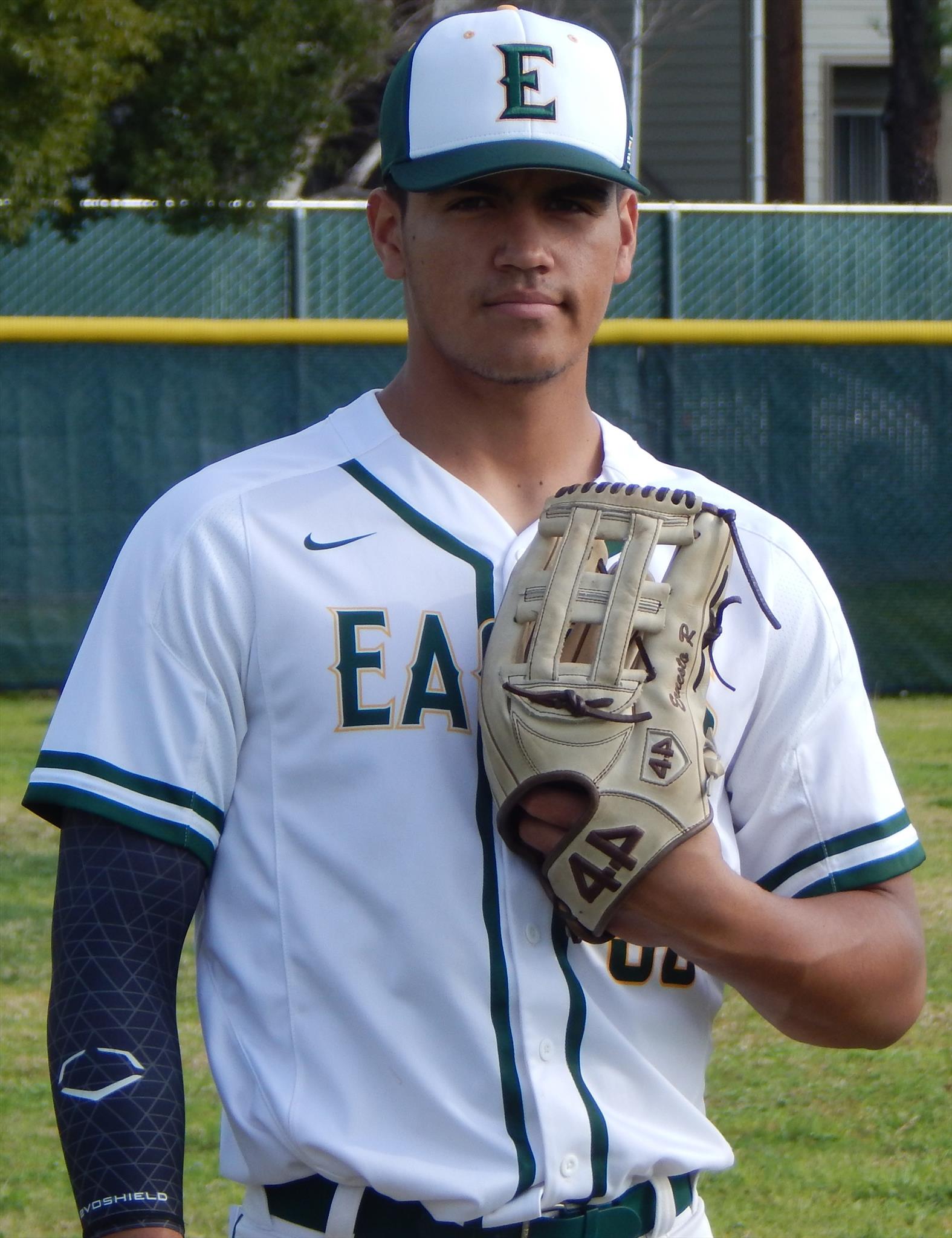ERNESTO RIVERA