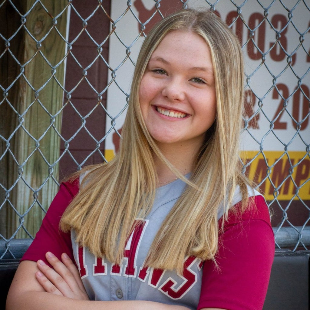 Mya Straw