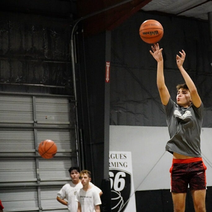 Isaac Solis