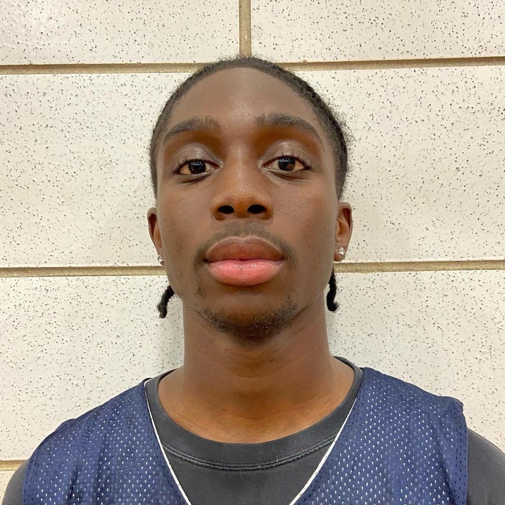 Davian Walker