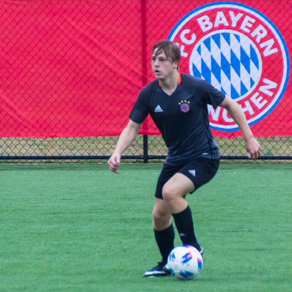 Ethan Stevenson