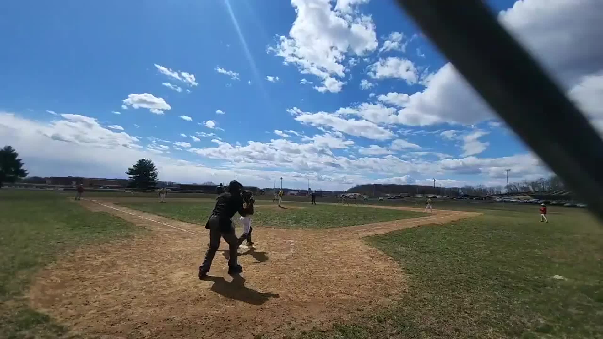 Jeffrey Levendusky single on a line drive to center field, Jake Klein advances to 3rd.