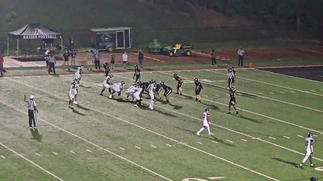 20 yard touchdown pass from Brandon Davis (freshman) to Desean Hendrix (Senior)