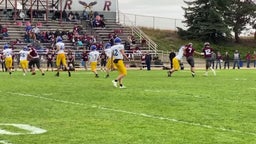 Blocking at Right Tackle on Outside Linebacker on Run Play vs Reardan