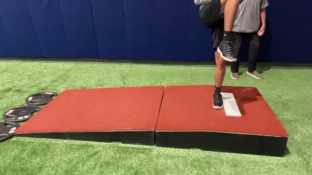 Clip from bullpen with hall of famer