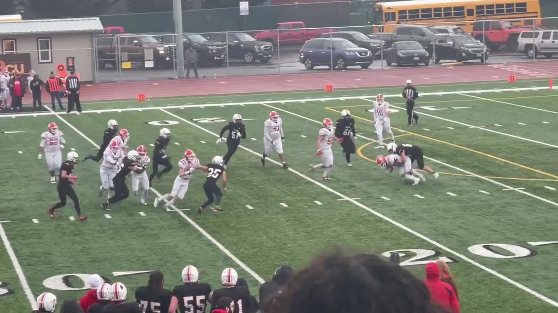 Yelm #63 Jonah Smith tackle for loss vs Marysville-Pilchuck in 4th