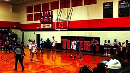 Bennett Colorados 6'7" Ethan Francis.