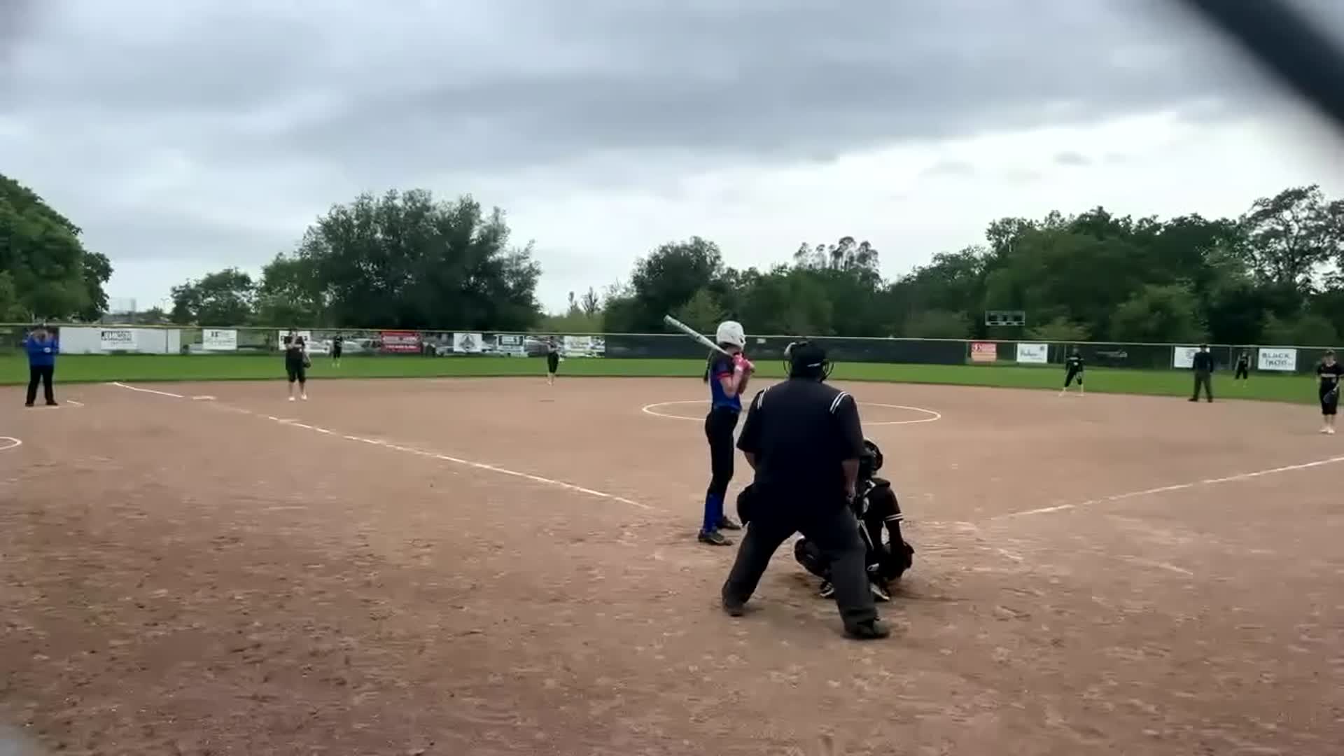 Shortstop #3, Huberts make a fantastic play.