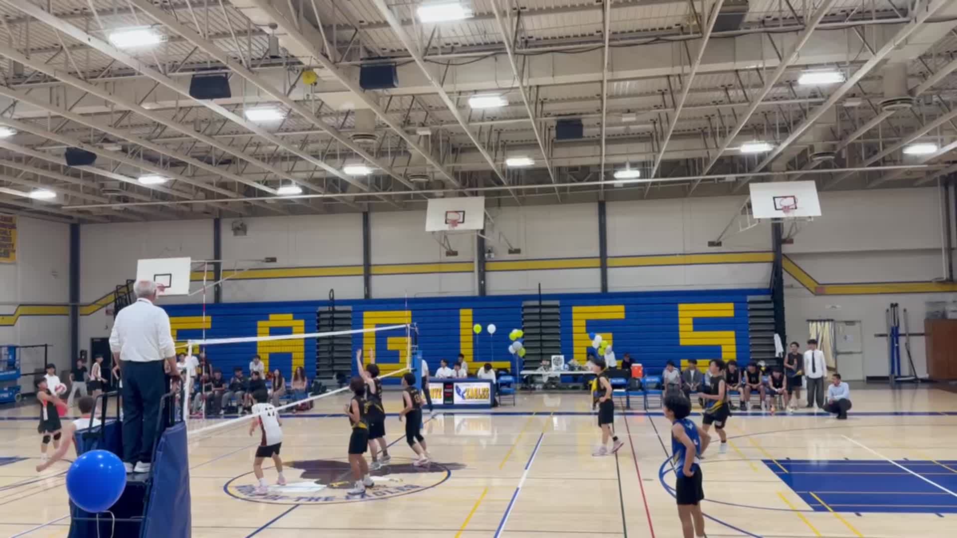 4/17/2025 Varsity Boys Volleyball - Silver Creek @ Oak Grove