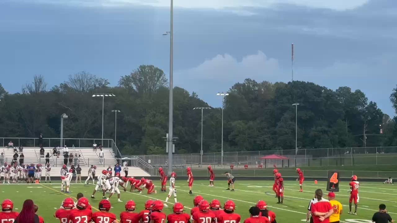 Pass deflection By #8 makhi britton