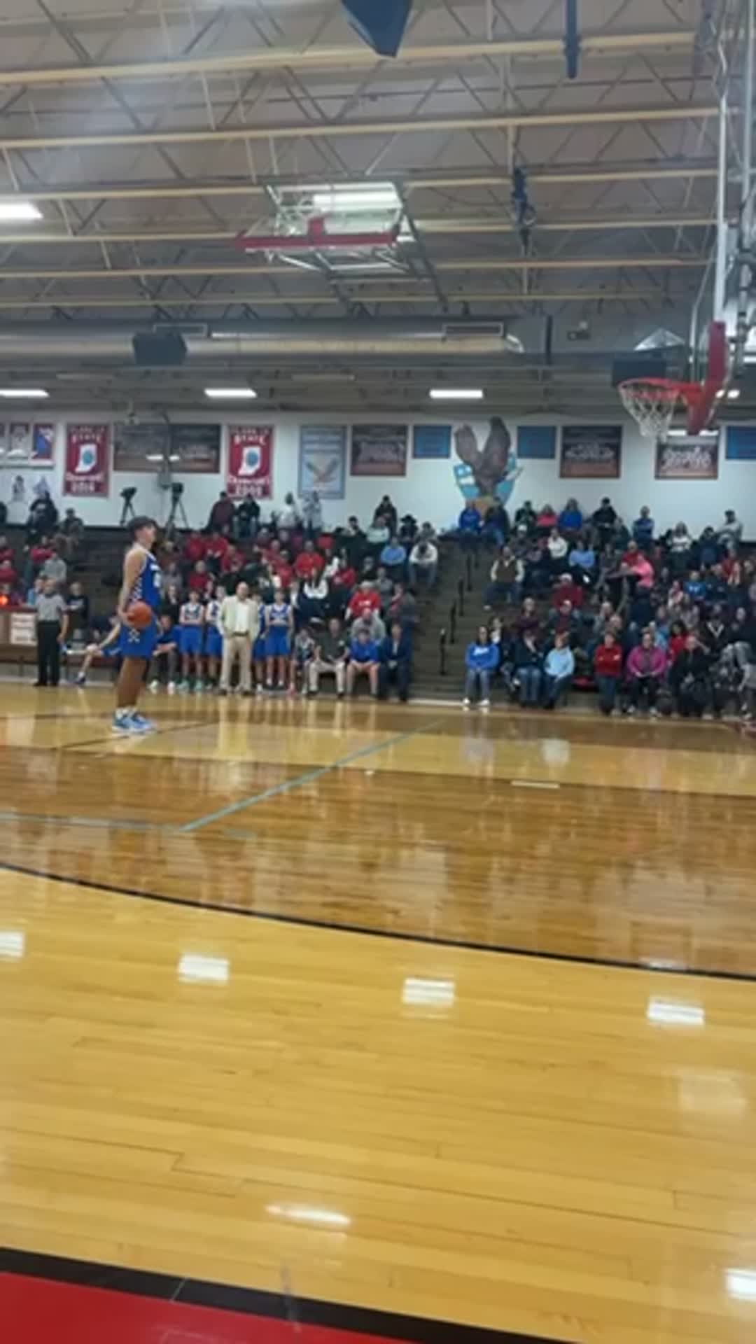 Ray Wagner hits two free throws to win the game