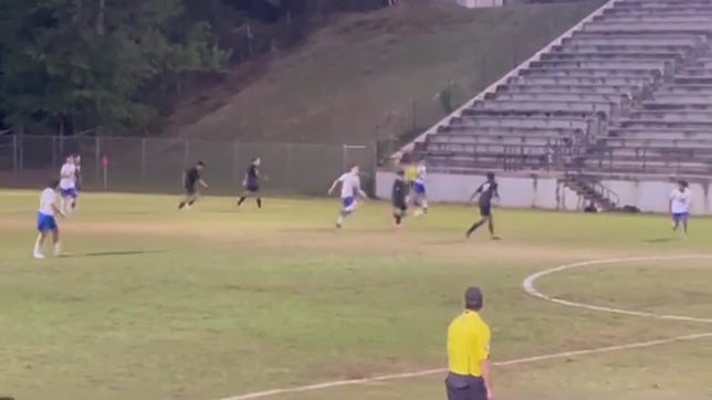 Alejo putting work in and finishing with a nice pass to Cesar for the goal