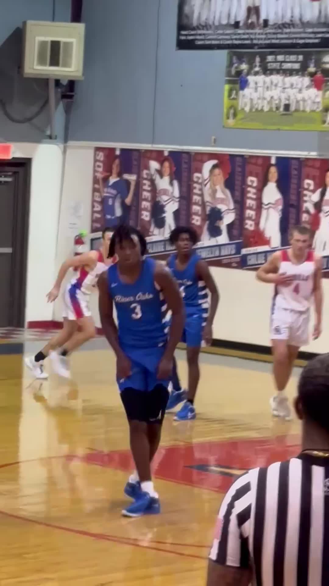 Back cut and pass from Dylan for a short 2
