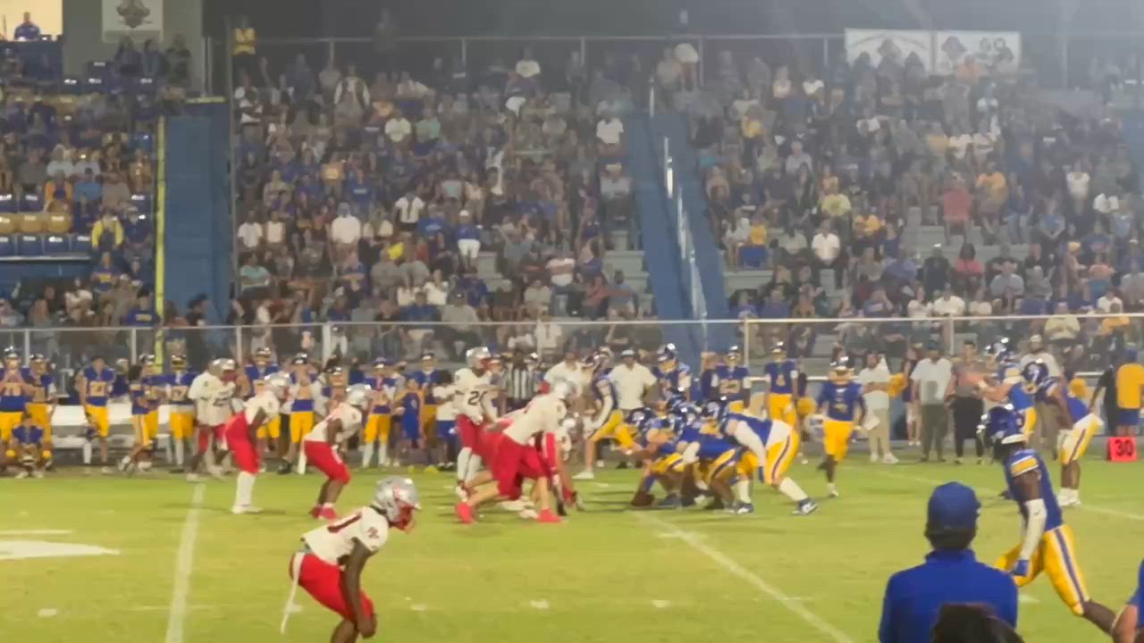 Fernandina Beach lost to Raiders !!!