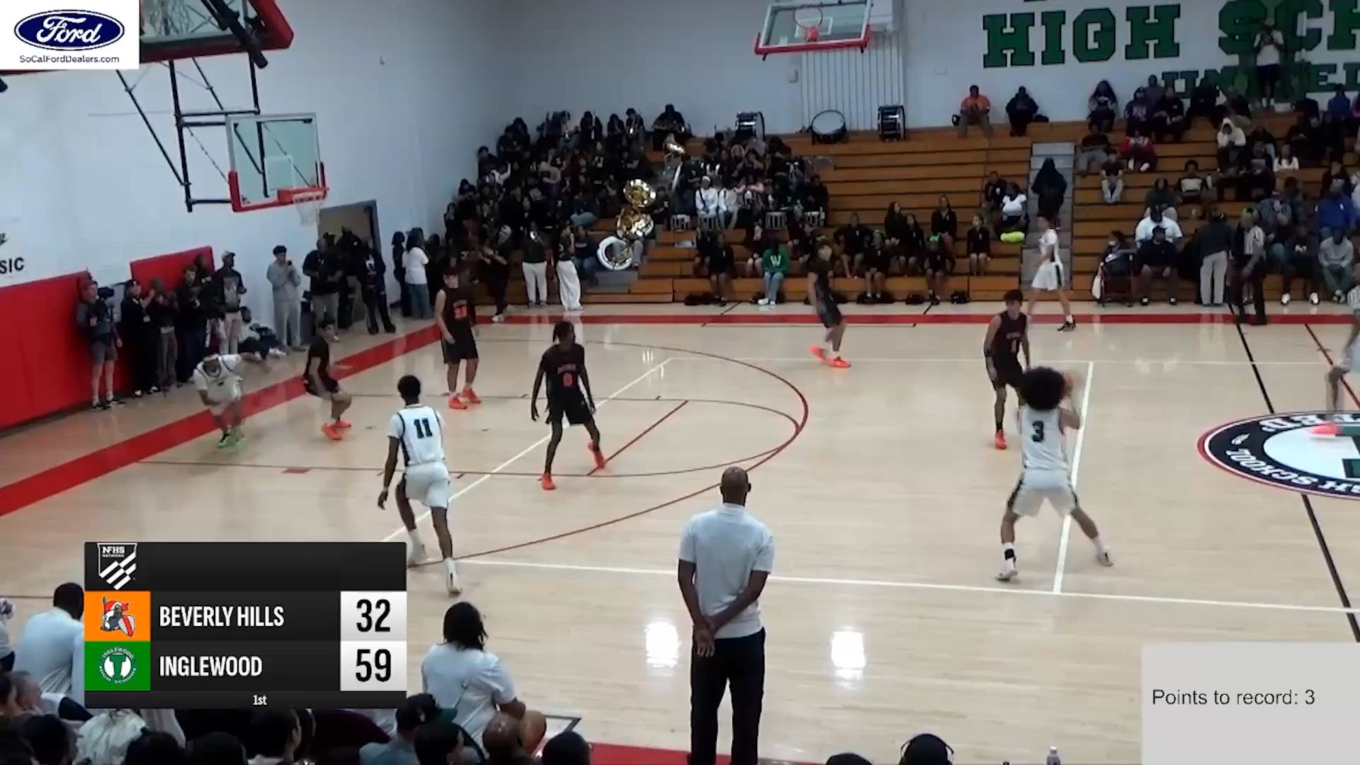 Moment Jason Crowe Jr. broke California career scoring record