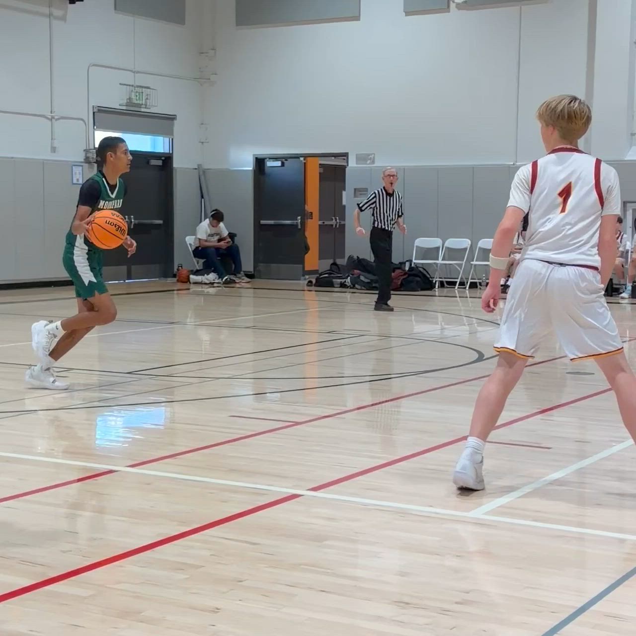 Abel Arana (3) with the driving layup. Ashton Kritzer (11) with the assist.