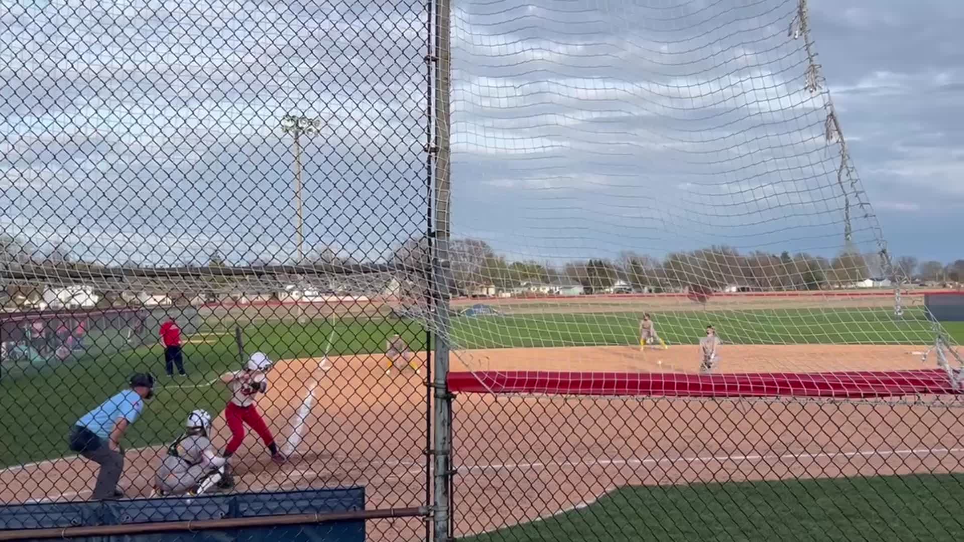 Ruth (Amma) Fitzhugh walkoff homerun vs Pioneer