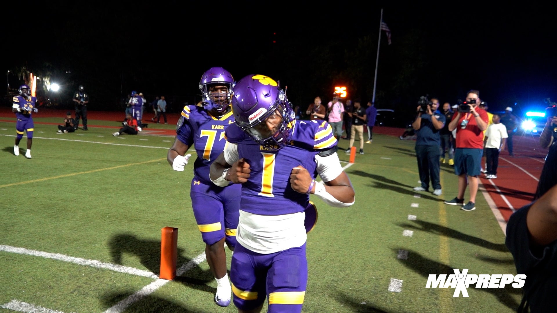 3-star athlete John Johnson does it all for Edna Karr vs St Augustine