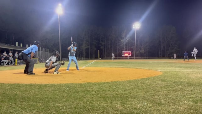 Clutch double in the top of 7th inning to take a 2-0 lead
