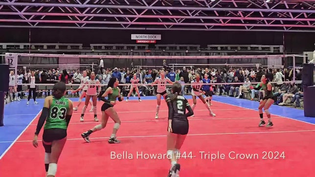 Bella Howard #44 Triple Crown 2024
Madfrog 15 National Green
Middle Blocker