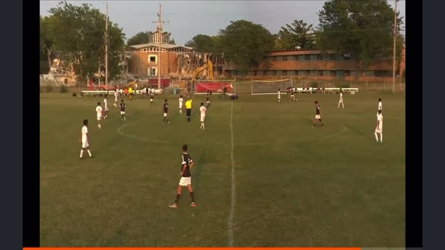 Long ball assist to Adan verdan