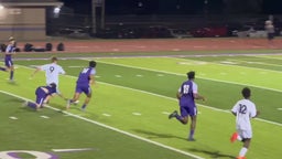 Kramer pushes through the defense