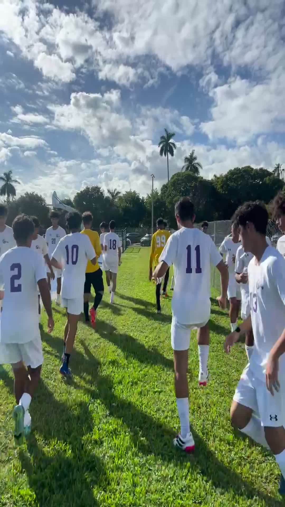 Warming Up vs Miami Beach