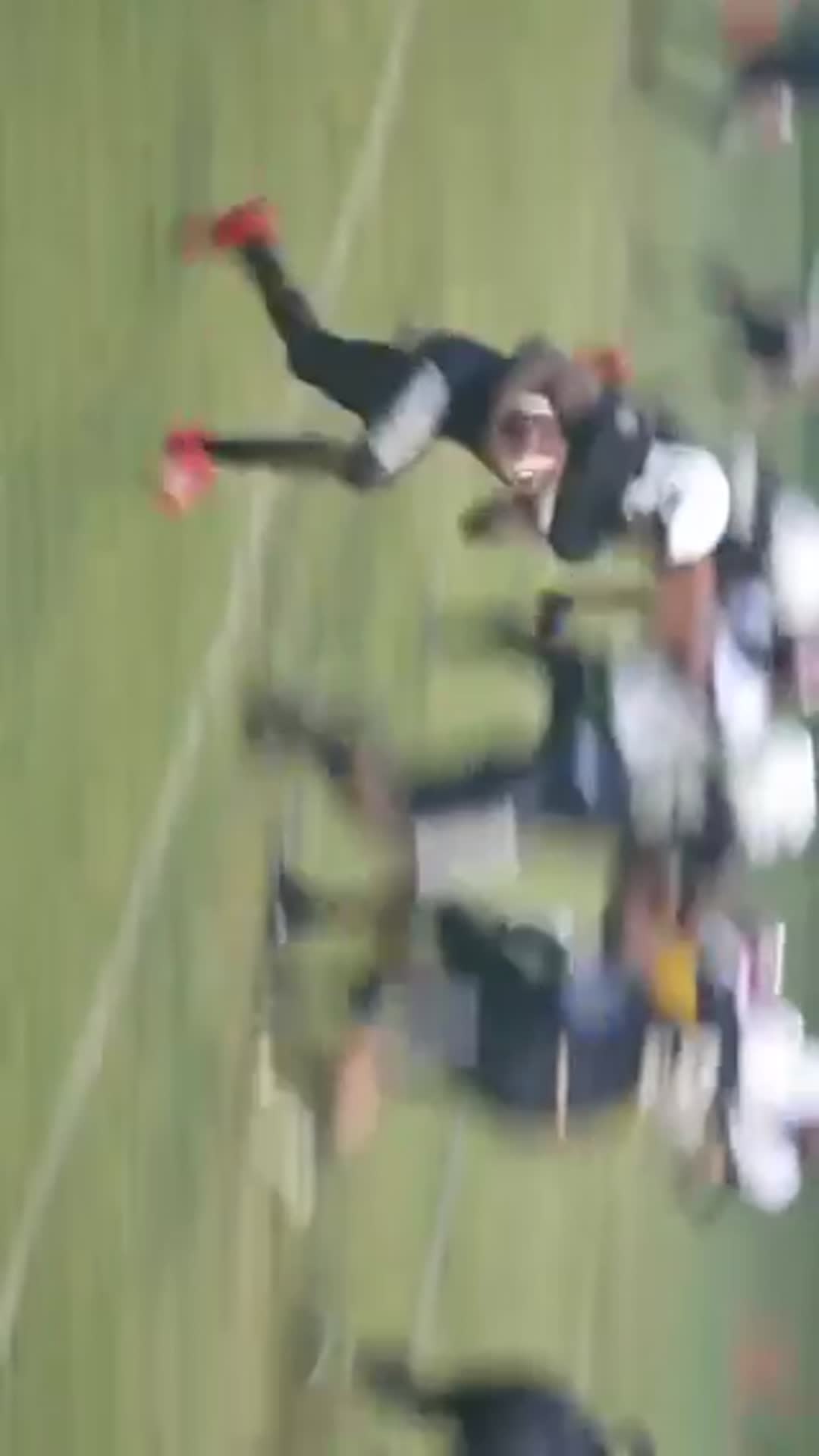 RB JOSHUA NORTHERN shows off his explosiveness in this game where he l finishing the game with  2 touchdowns with one of them being his first touch with a nice 200+ yards on the side