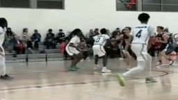 Ashi Itzkowitz hits the 3