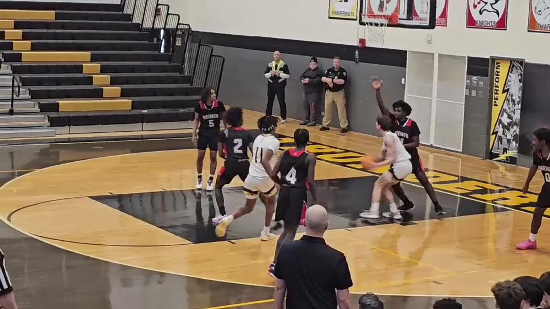 Bremen Fans disagree with The call