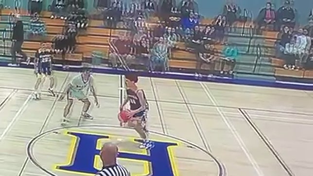 Excellent defense by Hamilton leaders to steal and dunk.