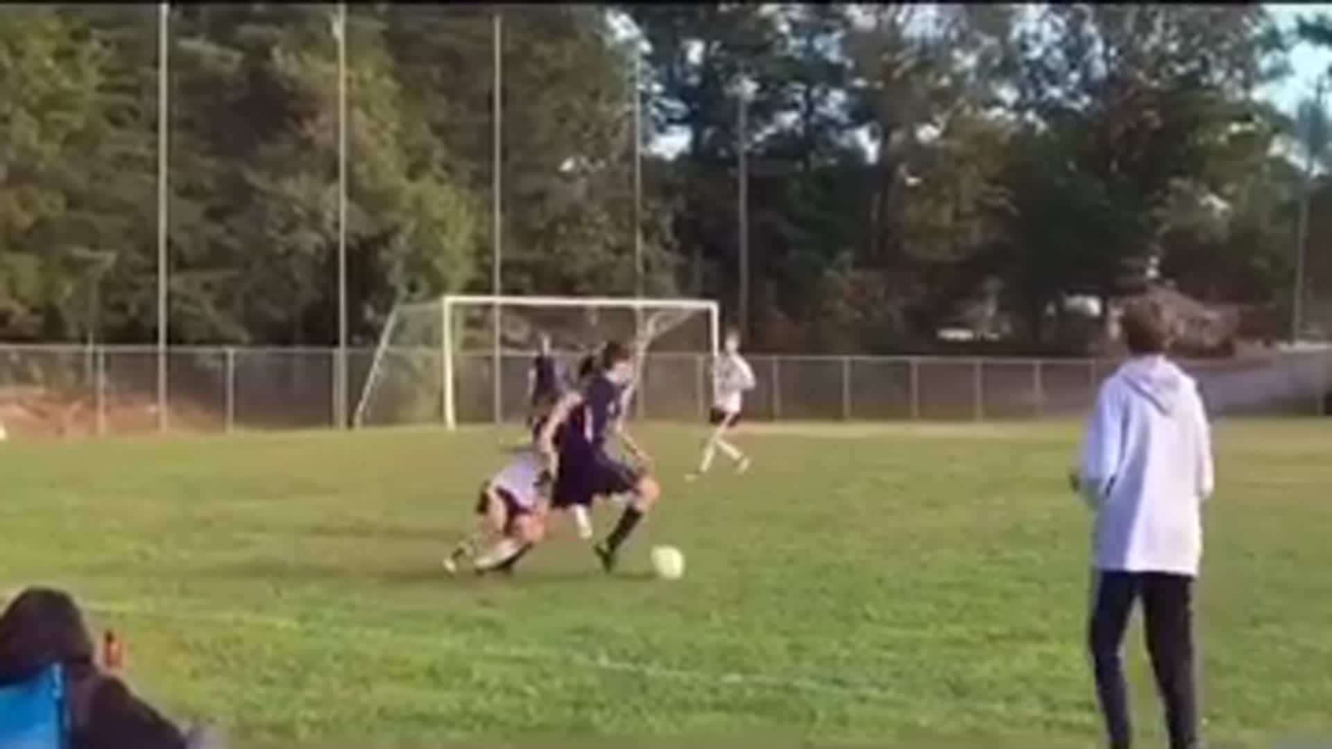 Liam Gildner defending