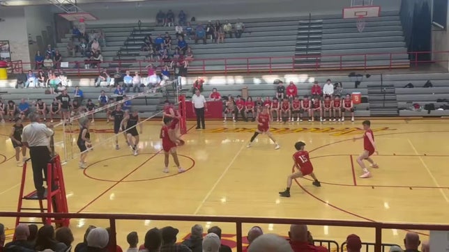 Maison Coates with the Kill