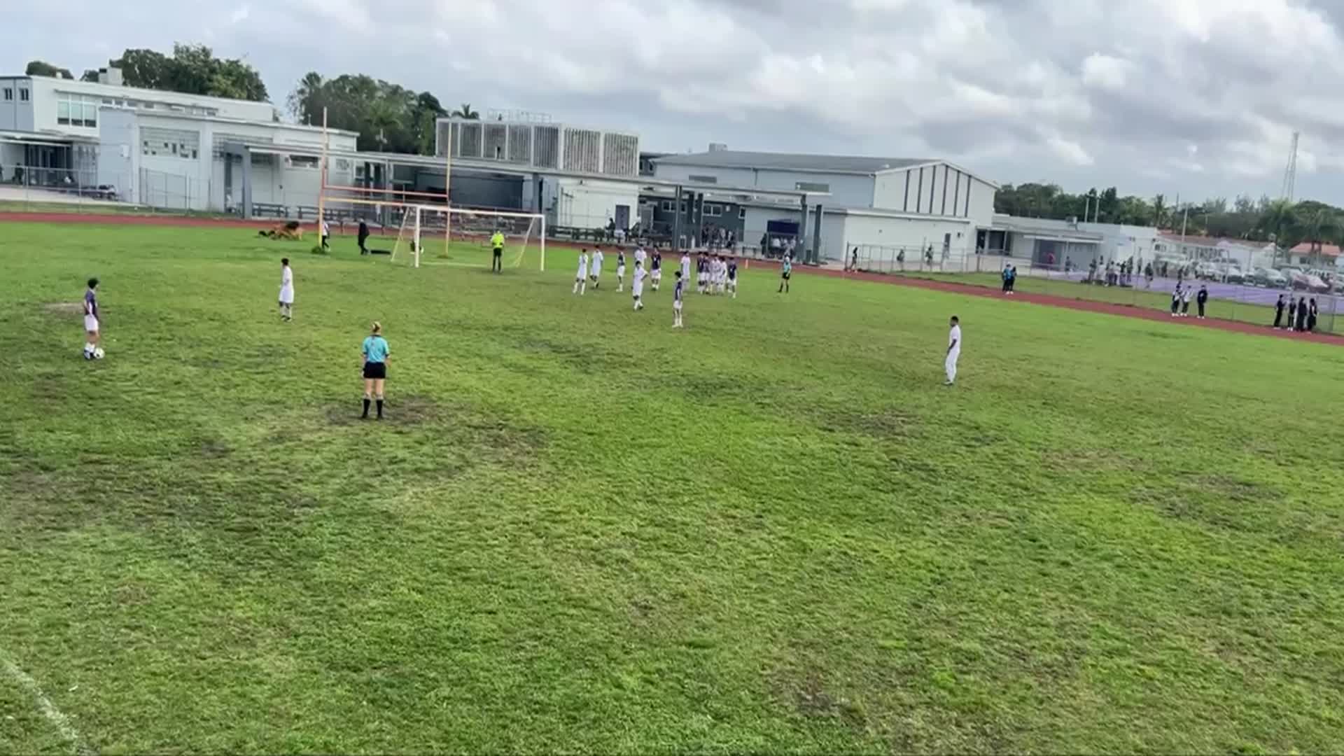 Pablo's goal assisted by Luis F.*