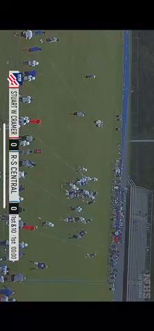 Solo tackle by DE Makell Jennings