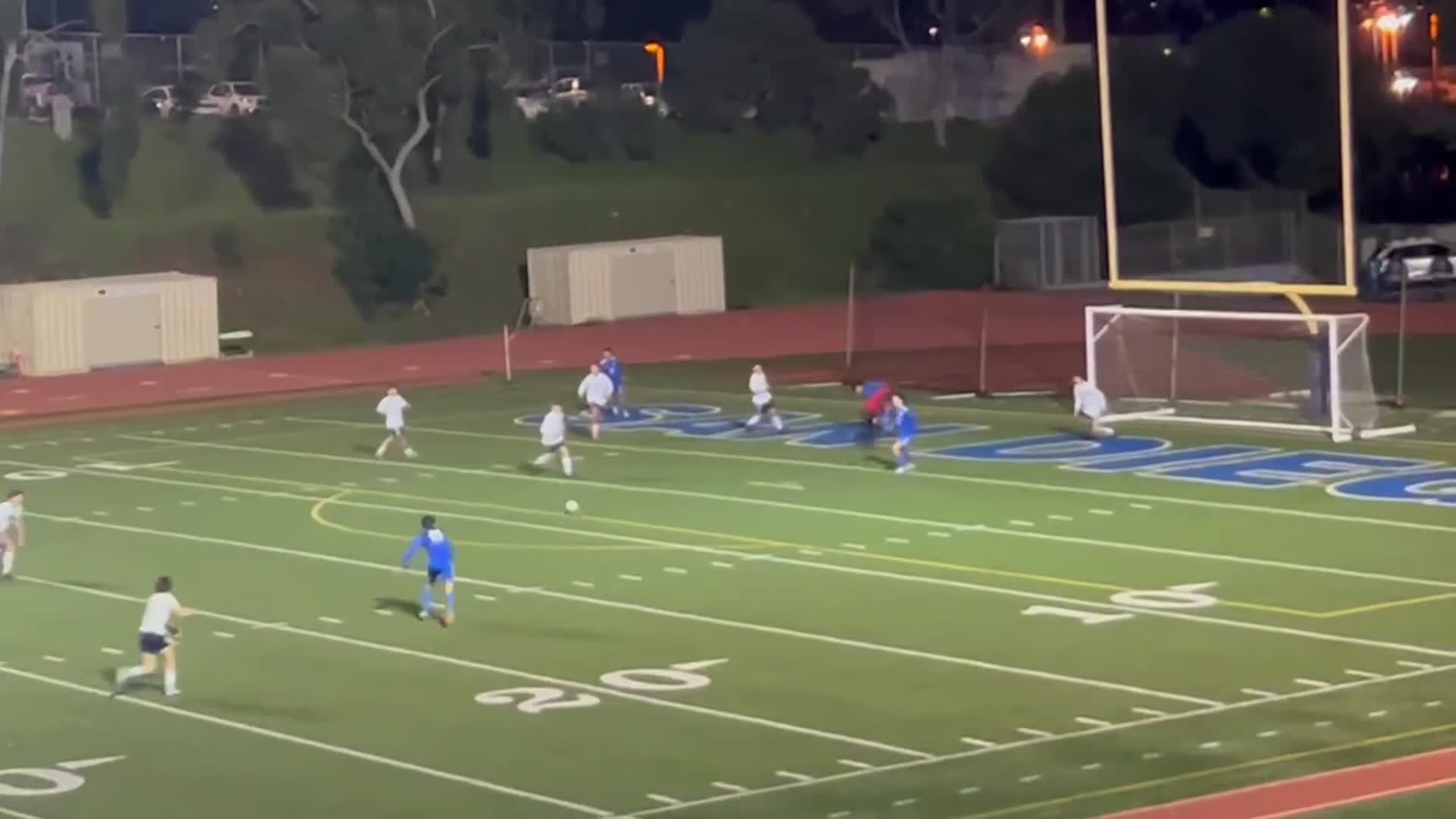 Long range goal by the Cavers