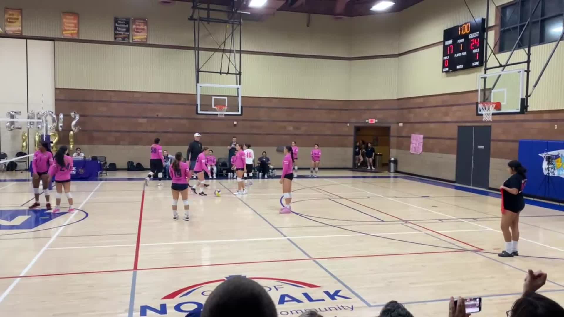 Cassie back in action after injury to serve an ace for set win.