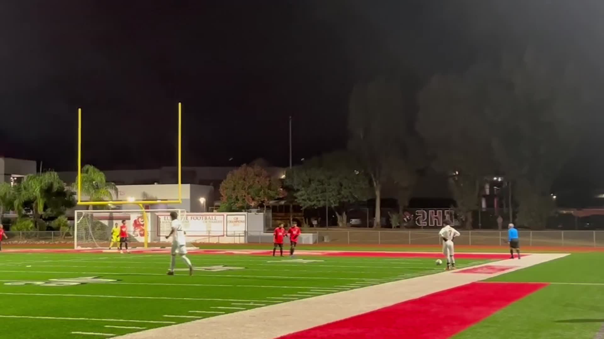 Axel Martinez #20 V. Elsinore H.S.