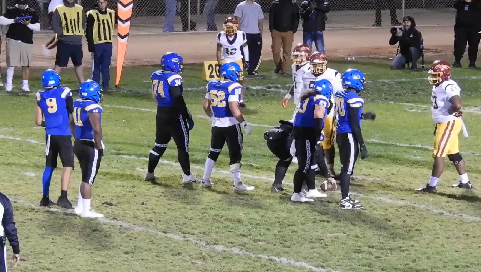 Iosefa Lealofi QB Sack vs Serrano